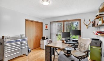 7873 Highway O, Ash Grove, MO 65604