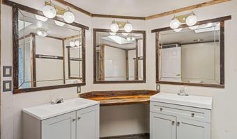 1915 Thomas Jefferson Ave, Battle Mountain, NV 89820