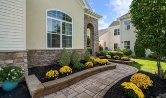 10 CHAPEL HILL Ct, Barnegat, NJ 08005