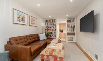 4903 EARLSTON Dr, Bethesda, MD 20816