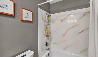 635 Chestnut St, Ashland, OR 97520