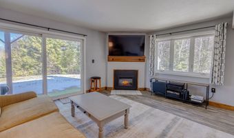 4 Vista Dr 103, Ashland, NH 03217