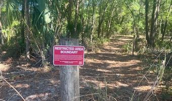 19726 MCCALL Rd, Altoona, FL 32702