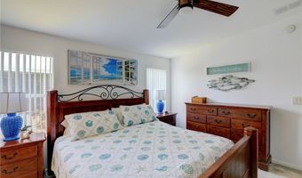 1068 Wren Cir, Barefoot Bay, FL 32976