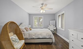 516 S Patton Ave, Arlington Heights, IL 60005