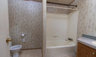 230 Lake Forest Dr, Birchwood, TN 37308
