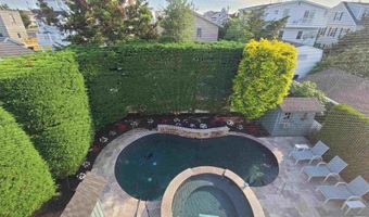 128 30th St, Avalon, NJ 08202
