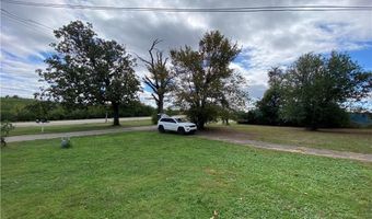 305 1st St, Barling, AR 72923