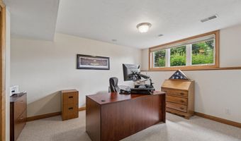 2917 E FALLCREEK Ln, Appleton, WI 54913