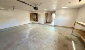 1770 Betts Ln, Bosque Farms, NM 87068