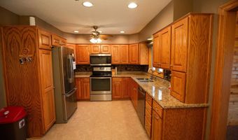 200 S Mccoy St, Algona, IA 50511