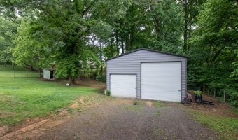 19201 Moulin St, Abingdon, VA 24210