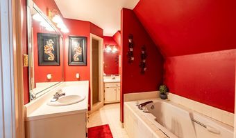 2714 Dover Ln, Albany, GA 31721