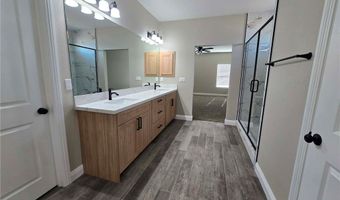 20401 Tonawanda Rd, Apple Valley, CA 92307