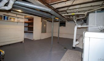176 S Scott St, Adrian, MI 49221