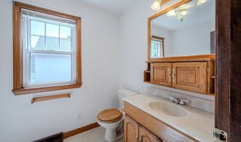 10 Primrose Rd, Billerica, MA 01821
