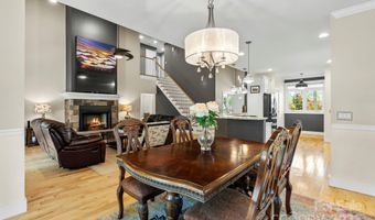 12 Broadmoor Dr, Arden, NC 28704