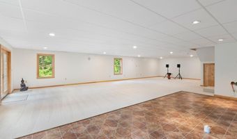 925 Hinesburg Rd, Brattleboro, VT 05301