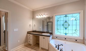 303 Beacon Hl, Brandon, MS 39042