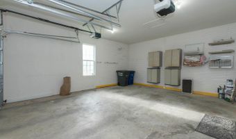 10709 BOSWELL Ln, Potomac, MD 20854