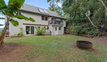 655 Kulike Rd B, Haiku, HI 96708