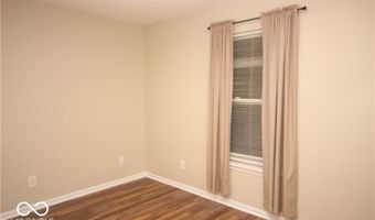 556 Hollowood Ln, Avon, IN 46123