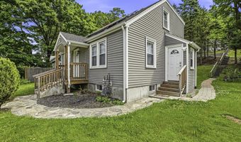 39 Pinehurst, Auburn, MA 01501
