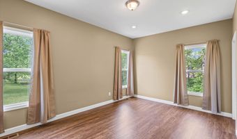 5704 County Road 262, Auxvasse, MO 65231