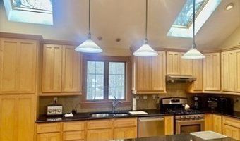 18 Baldwin Rd, Billerica, MA 01821