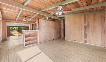 2093 Aaniu Loop, Pearl City, HI 96782