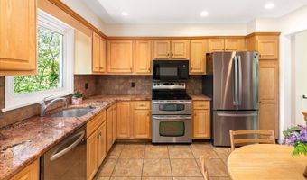 6 Amawalk Ave, Amawalk, NY 10501