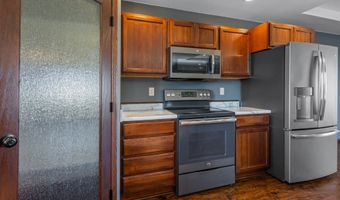 2020 S Lawson St, Aberdeen, SD 57401