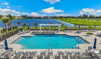 521 Mangrove Shade Cir, Apollo Beach, FL 33572