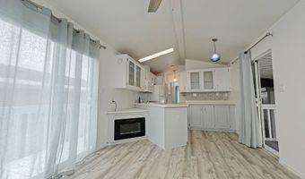 15577 HIGHWAY 101 #F3, Brookings, OR 97415