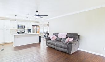 1313 English Ln, Athens, TN 37303