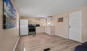 929 N Delaware Dr 21, Apache Junction, AZ 85120