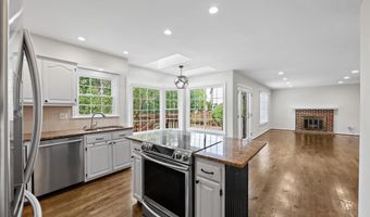 43586 OSAGE Ct, Ashburn, VA 20147