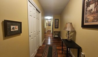 402 Lookover Dr, Anderson, SC 29621