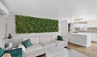 10521 SAN JACINTO Ave NE, Albuquerque, NM 87112