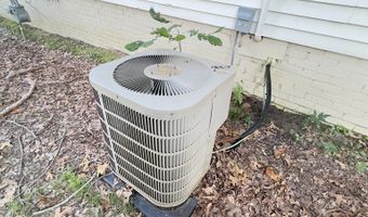 209 N. Pontotoc, Bruce, MS 38915