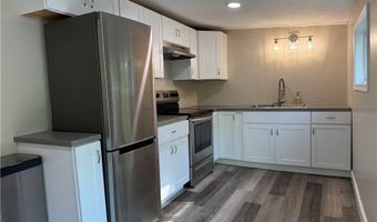 865 East Blvd, Aurora, OH 44202