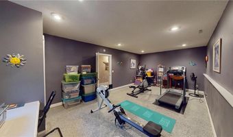 1401 Martin Rd, Albert Lea, MN 56007