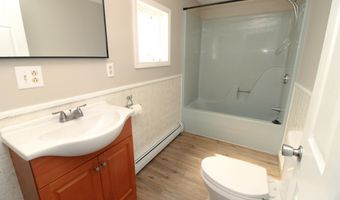 35 Mildred Ave, Bangor, ME 04401