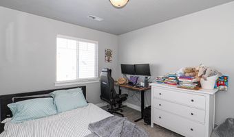 15335 S TARAWA Dr W, Bluffdale, UT 84065