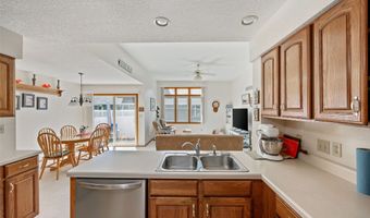 920 Robin Cir, Altoona, IA 50009