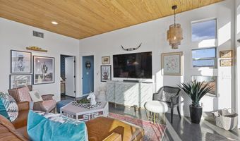 110 High Lonesome, Alpine, TX 79830