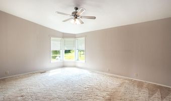 17055 Palm Ave, Anderson, CA 96007