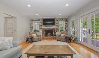 202 Mansfield Ave, Darien, CT 06820