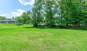 794 Robinhood Dr, Aurora, OH 44202