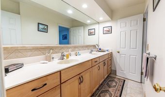 2442 Lisa Ln, Allentown, PA 18104